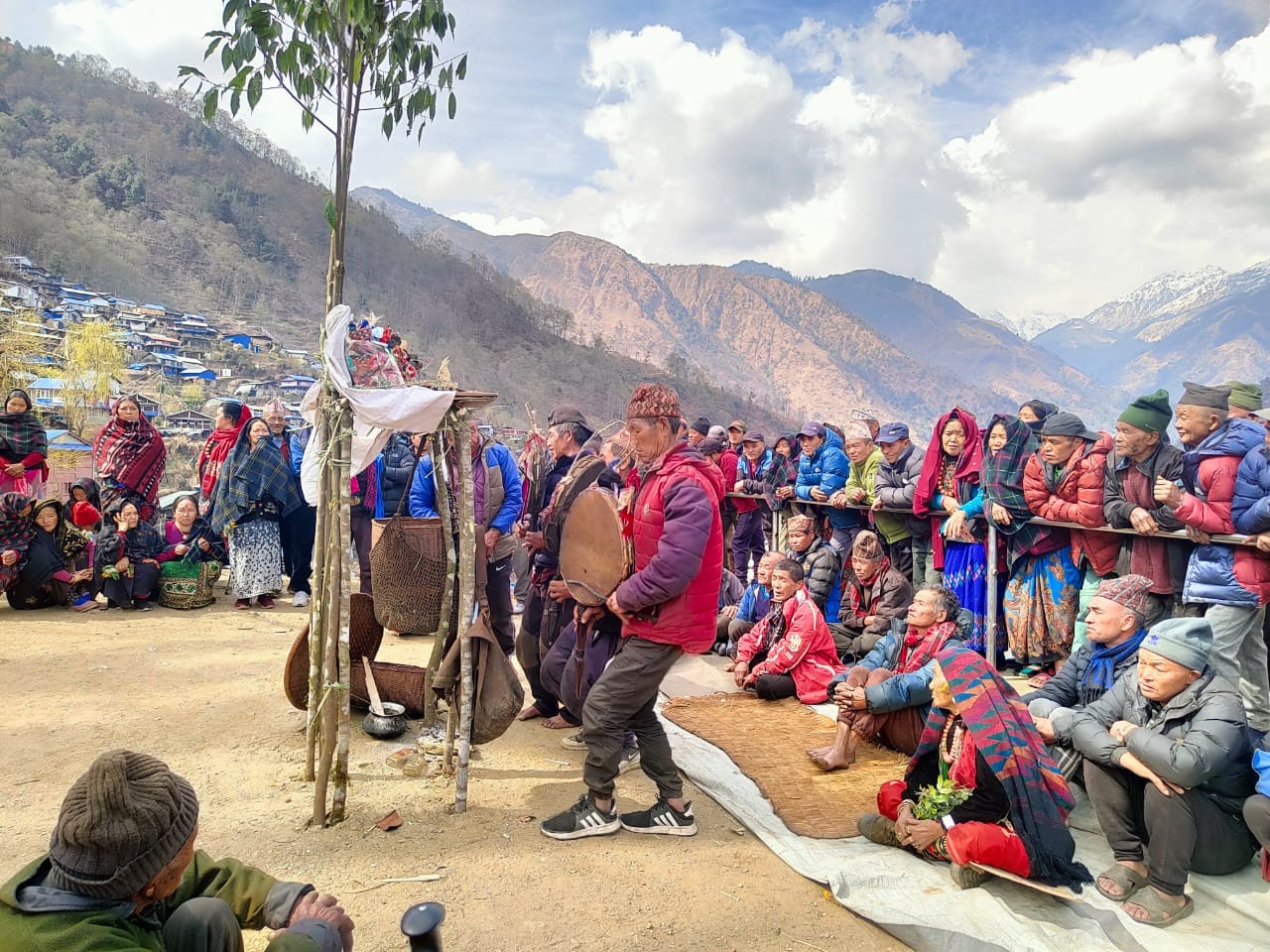किन गर्छन् हरेक बर्ष लाप्राकीले मकै विवाह ?
